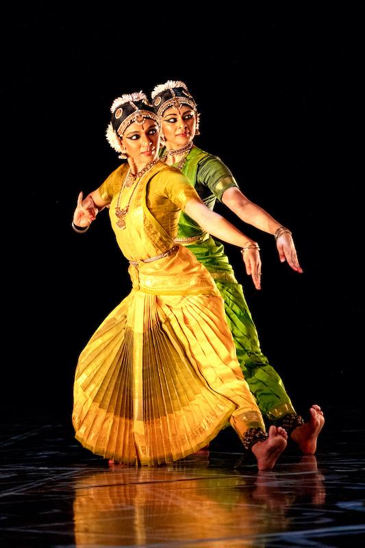 Ananta, Ragamala Dance Company. Photo: Kyle Flubacker Ananta, Ragamala Dance Company. Photo: Kyle Flubacker