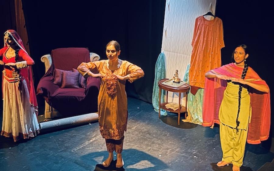 Queen of Hearts | sampad