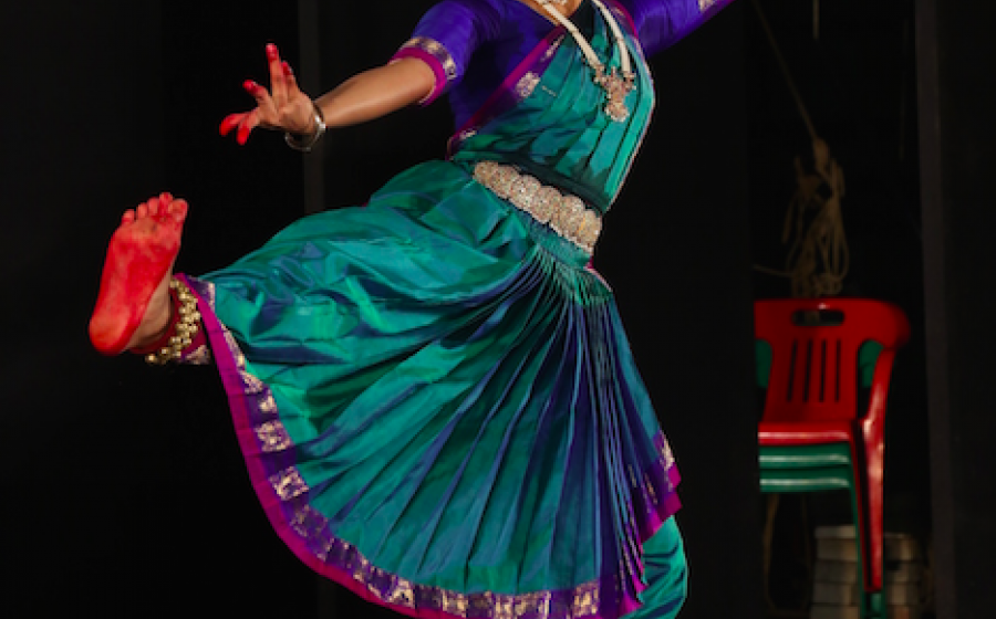 bharatanatyam dress colours