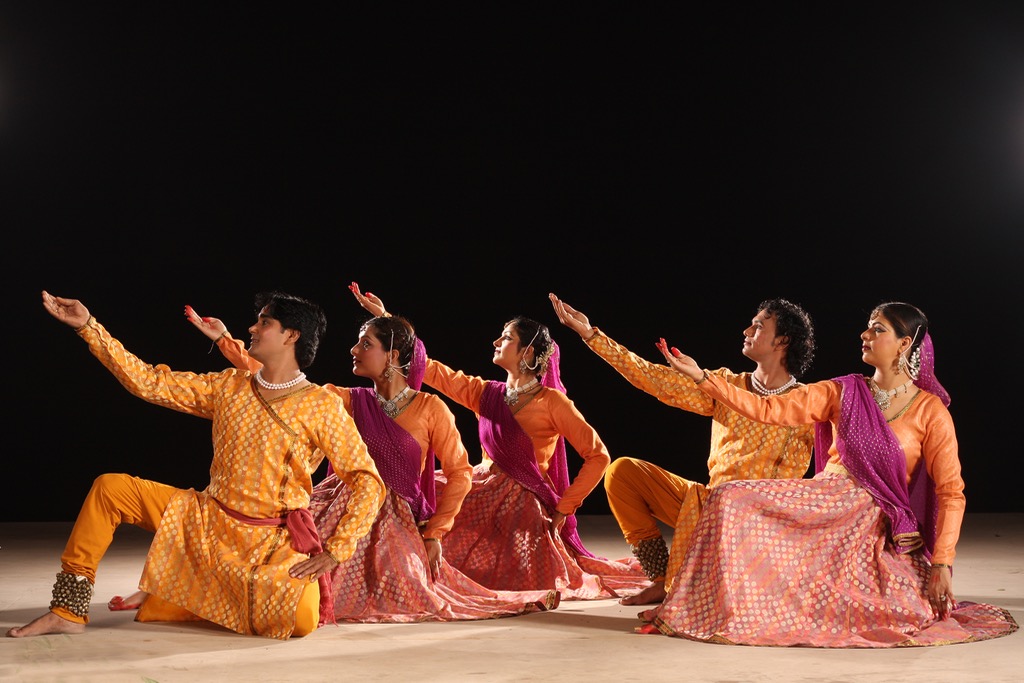 Read more about the article Kathak Kendra then and now