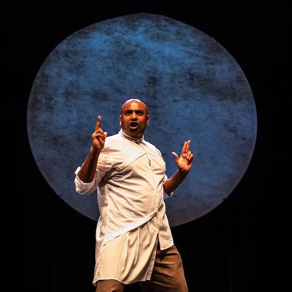 You are currently viewing Confessions of a Cockney Temple Dancer