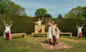 Read more about the article Dancing with Sculptures